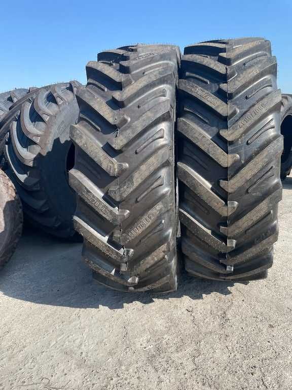 Cauciucuri noi radiale 580/70R42 pentru tractor spate marca NORTEC