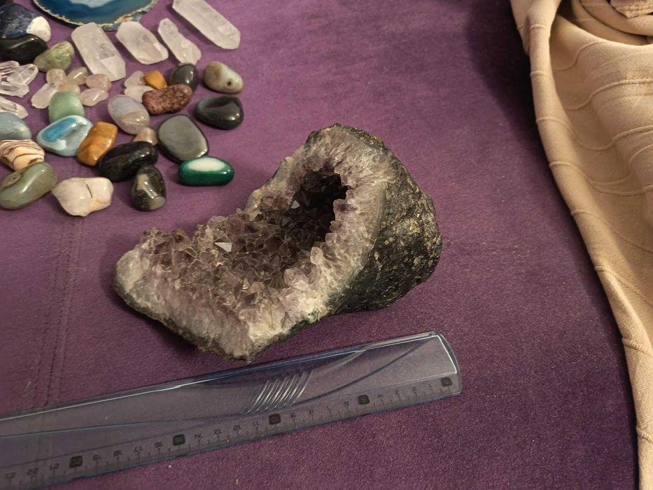 Cristale Naturale pentru Colecționari și Echilibru Energetic