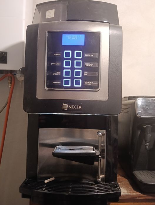 Necta korinto revizionat