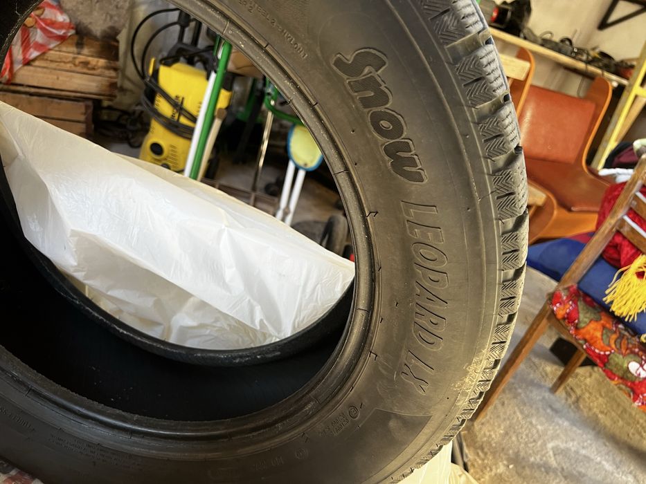 Шины  R17/60/225 зимние