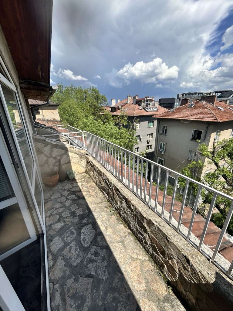 Дава се под наем Тристаен апартамент в София, Лозенец - 97 кв.м за 600 € - Снимка #7