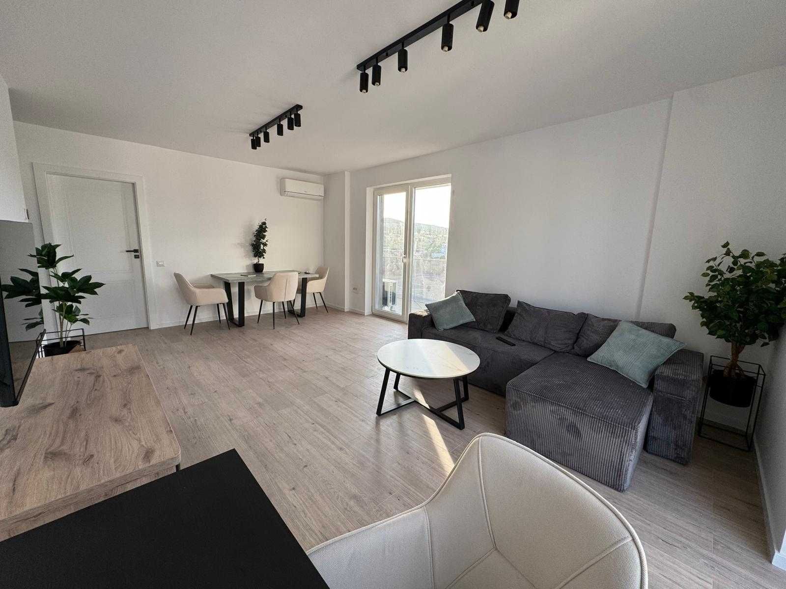 Vand apartament 2 camere cu CF 60mp, bucatarie decomandata, Elite City