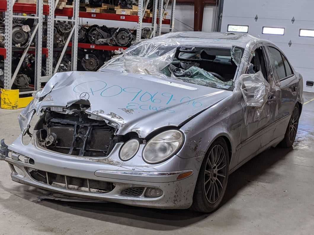 Mercedes w211 2.2 na chasti
