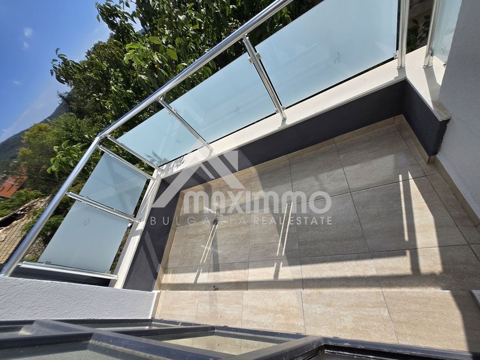 Продава се Двустаен апартамент в Варна, Виница - 7450 кв.м за 15 €/кв.м - Снимка #4