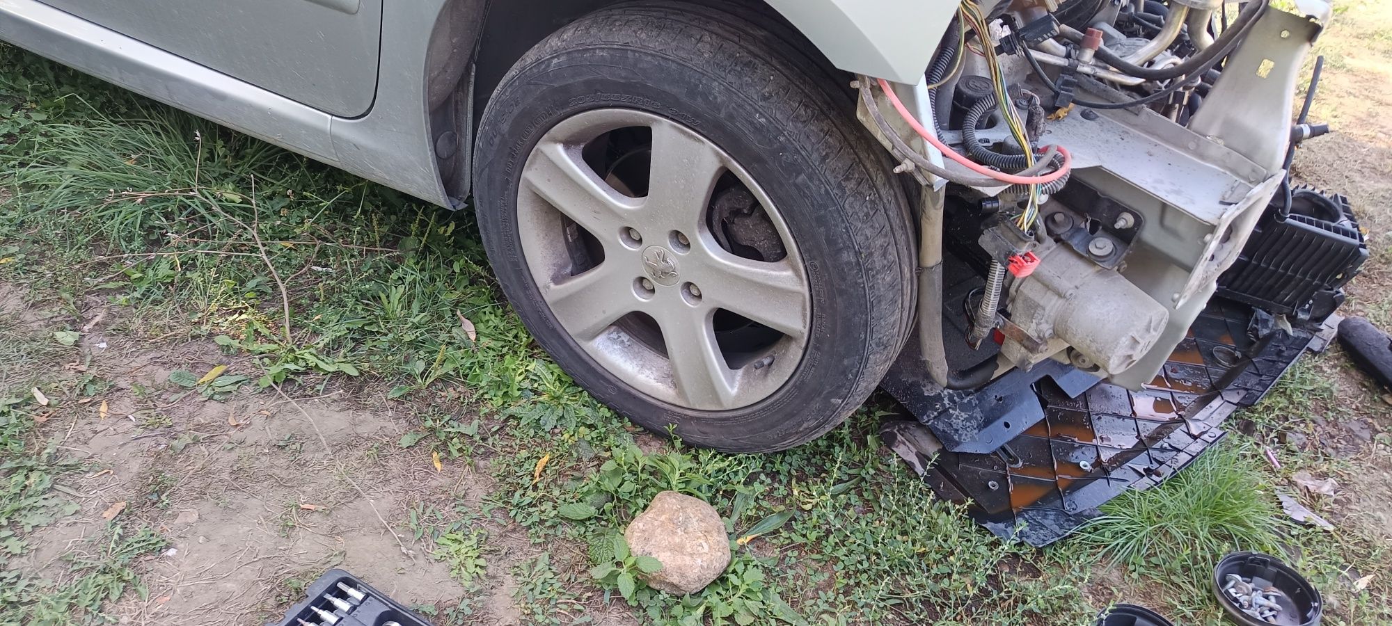 Пежо 307 sw 2.0HDI