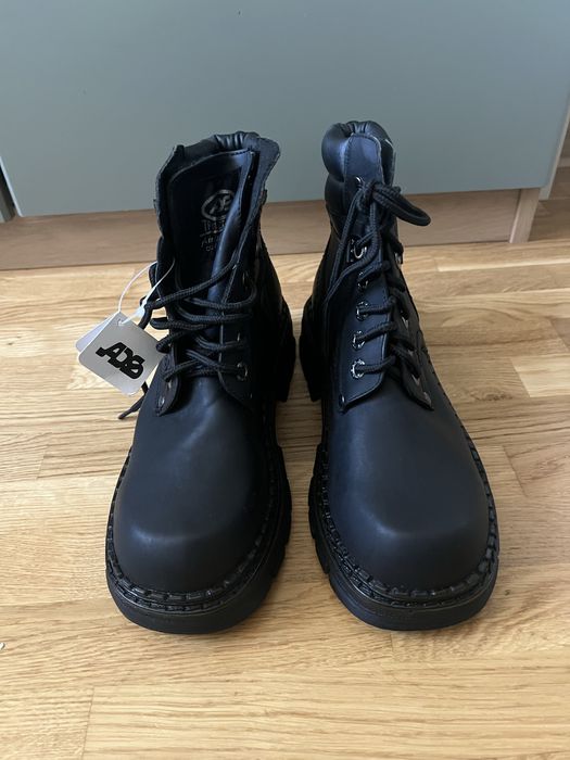 Мъжки кожени кубинки