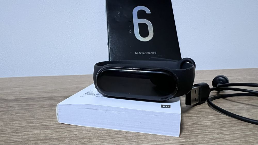 Lot 18 bucati Brățară Fitness Mi Smart Band 6 pentru PIESE