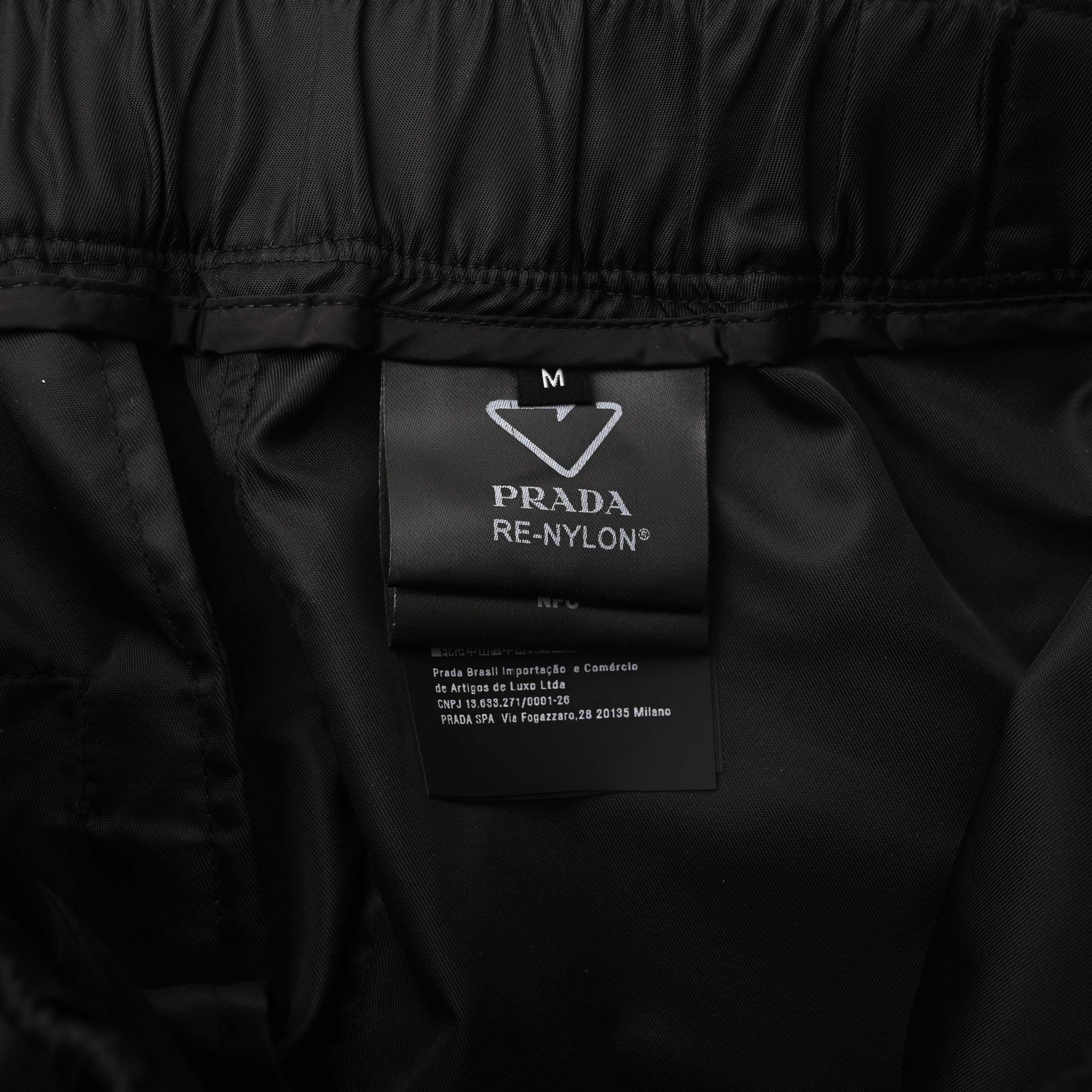 Мъжки Къси Панталони PRADA