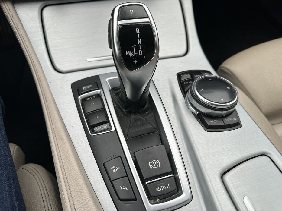 Спортен джойстик скоростен лост/NBT навигация комплект BMW F10/F11 LCI