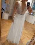 Rochie lunga din tul cu broderie manuala cu elemente Swarovski