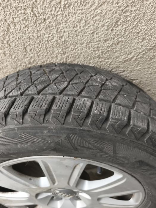 Anvelope iarna Bridgestone Blizzak 215/65/r16 suv 4x4