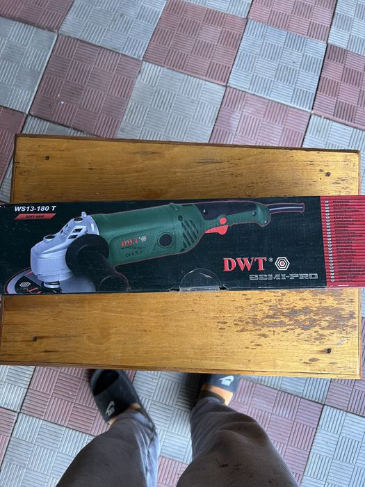 Болгарка электрическая "DWT" 180 мм. (WS13-180T) 1300W