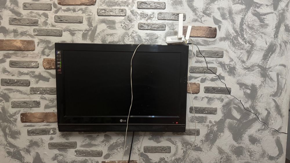 Отдам бесплатно телевизор