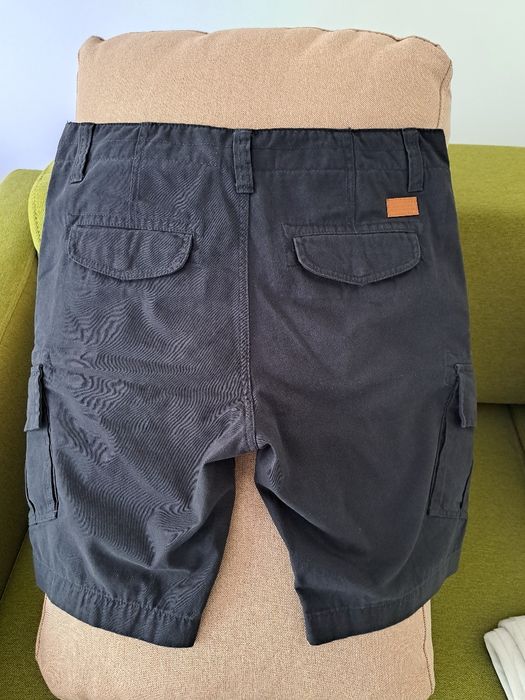 Pantaloni scurti de calitate, marca DENIM/THREADBARE