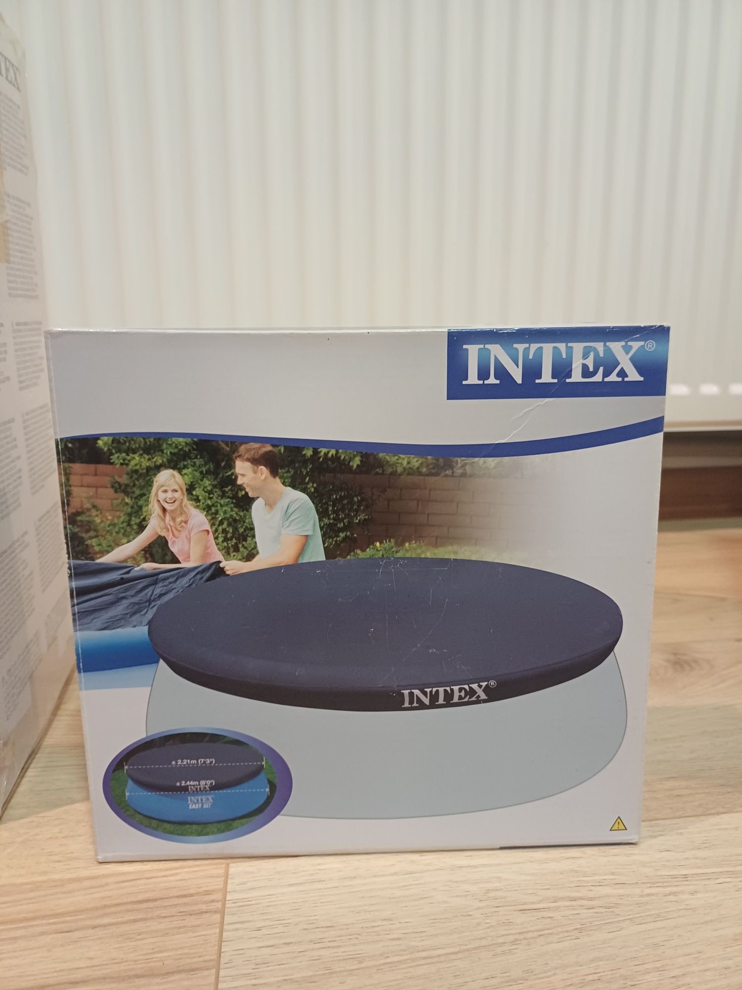 Надуваем басейн Intex