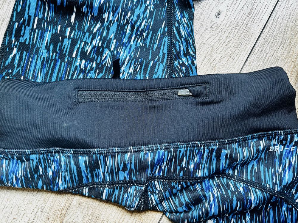 Дамски спортен клин 7/8 Nike Dri-Fit XS