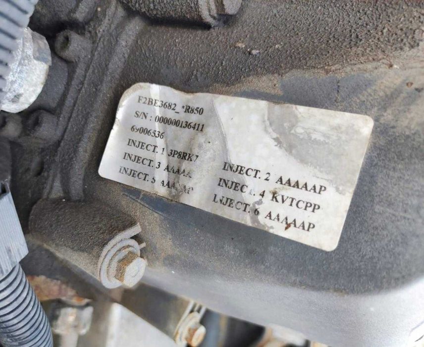 Motor complet cu cutie IVECO cursor 8 F2BE3682 -6 HP 604 C