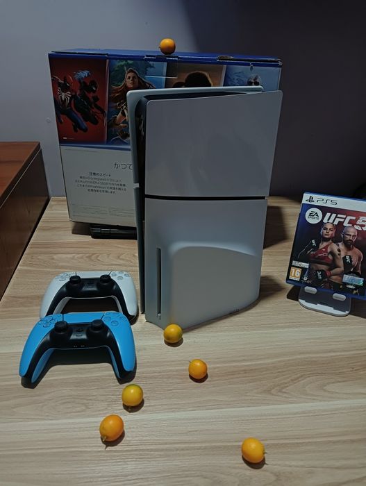 Sony PlayStation 5 *Slim