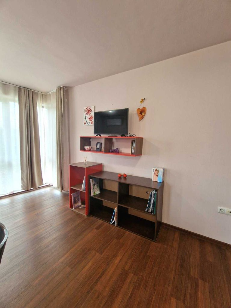 Дава се под наем Тристаен апартамент в София, Дървеница - 110 кв.м за 714 € - Снимка #3