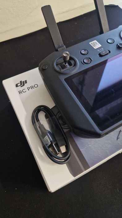 DJI RC Pro – stare foarte bună, cutie originală