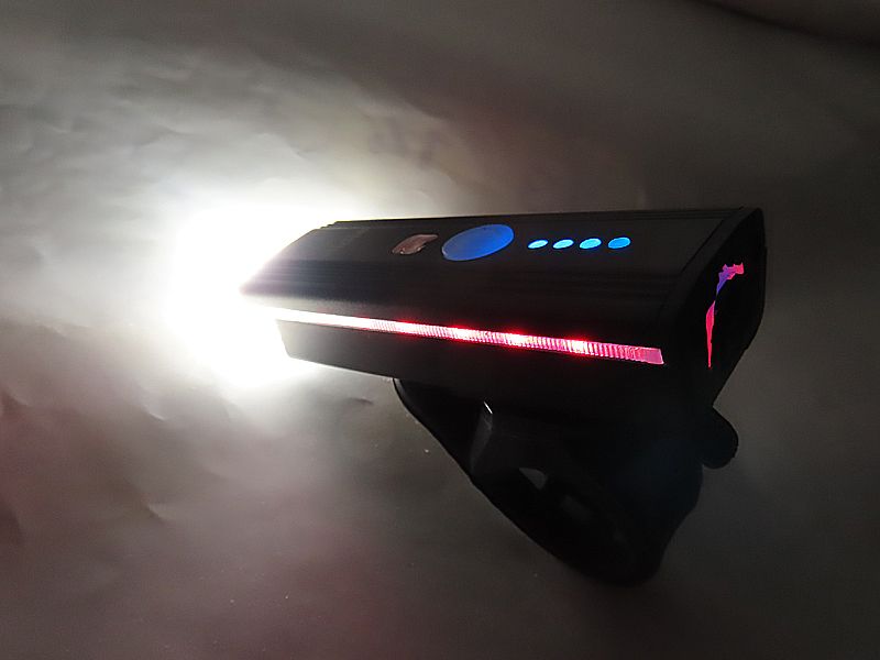 LED светлина за велосипед с електронен звънец и светлинен сензор HJ062