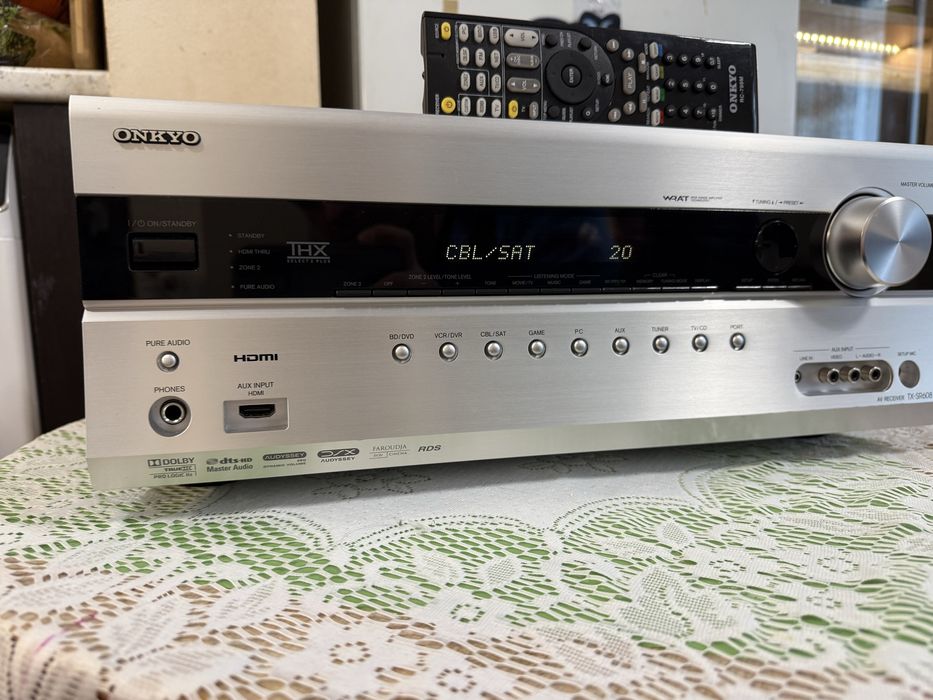 Onkyo TX-SR608 Като нов