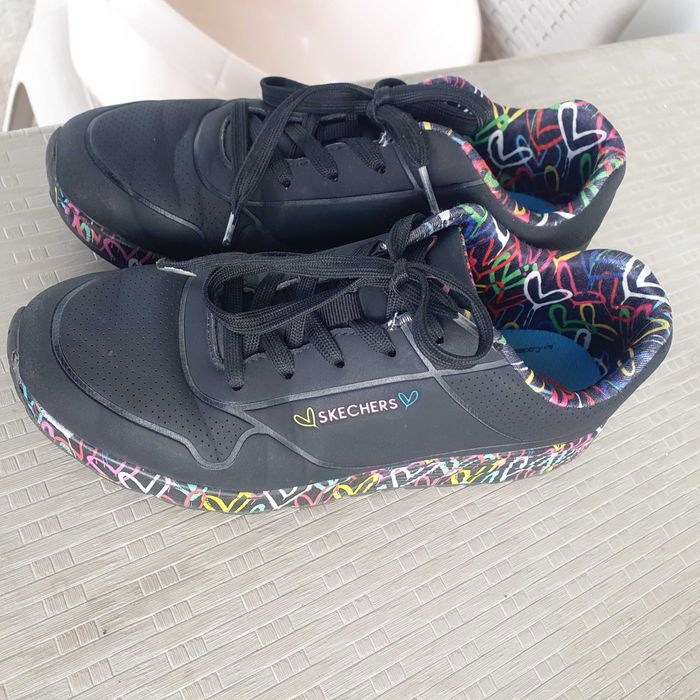 Маратонки Skechers номер 38