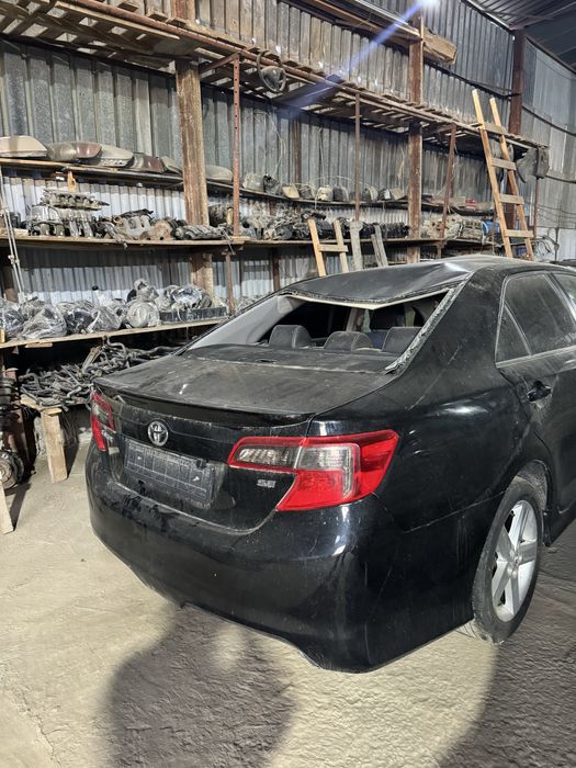 Задний часть тойота камри 50 амерканец Se