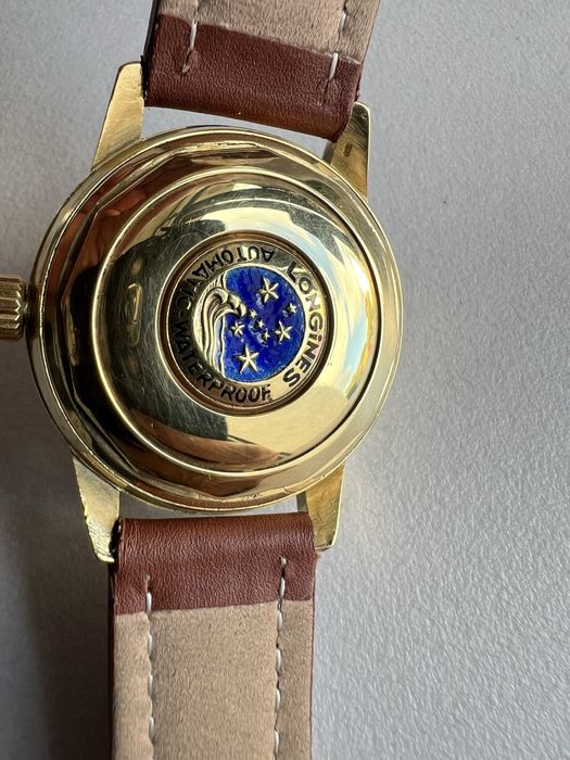 18 k aur Longines Conquest Calendar Automatic cal.19ASD ref.9005