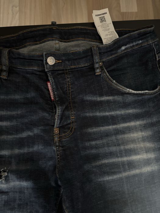 Blugi Dsquared2 , XXL , stare buna