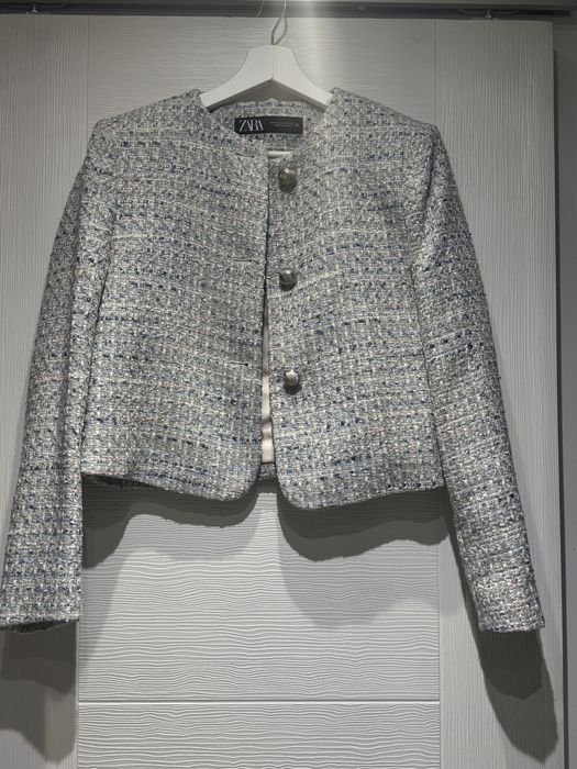 Ефектно сако Zara