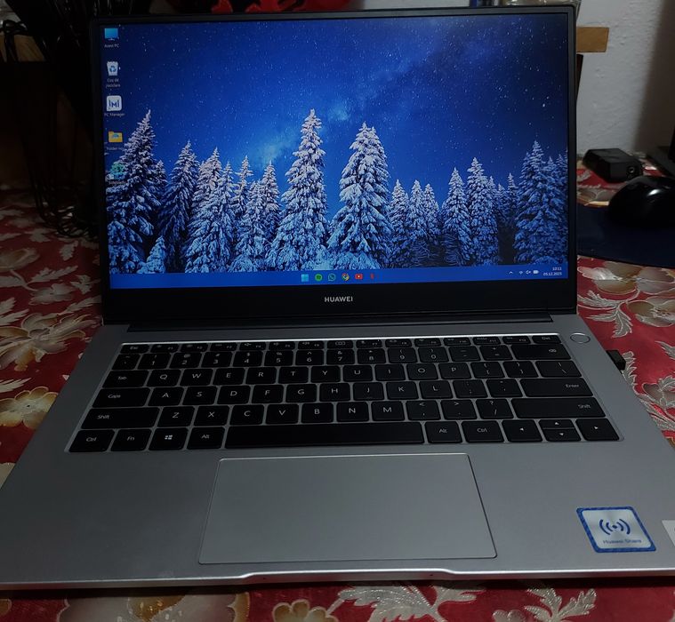 Laptop Huawei d 14