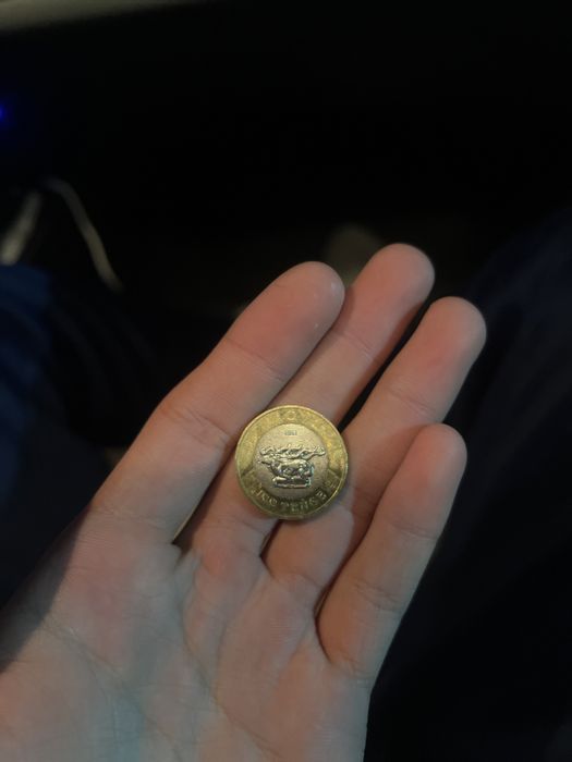 Продам монета 100тг