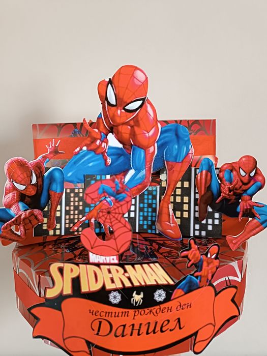 Изработка на картонени торти Frozen, Minecraft ,Соник,Блуи и други