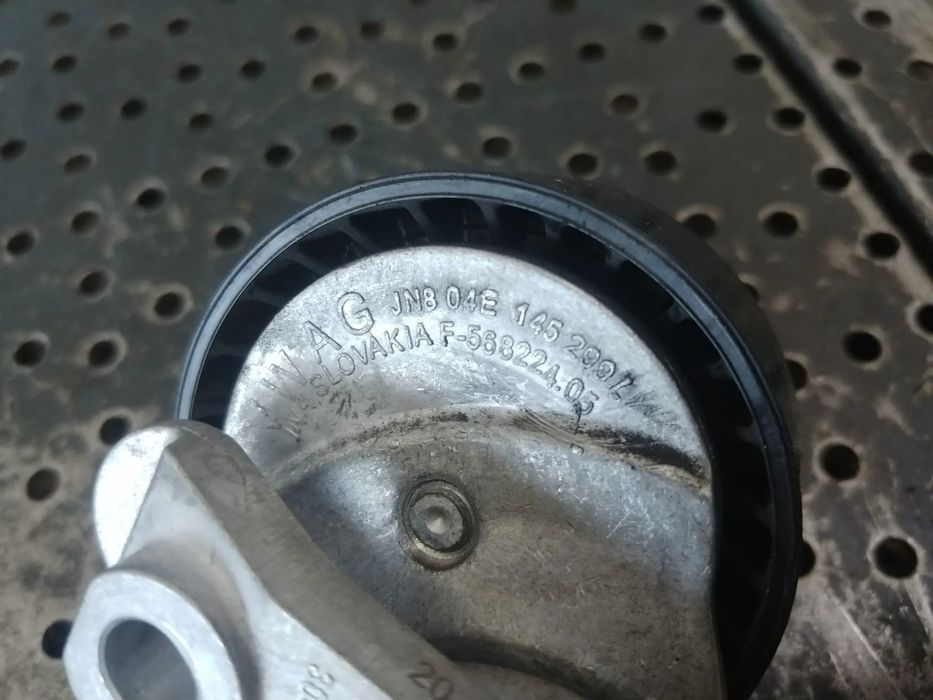 rola intinzator  1.0 tsi dus vw t-cross 2024   04e145299l