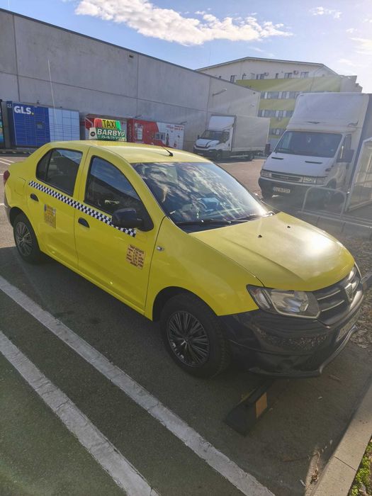 Vand Taxi Logan 2016 Operator