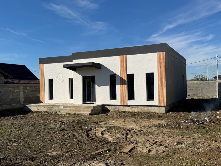 Casa de vanzare in Simian !