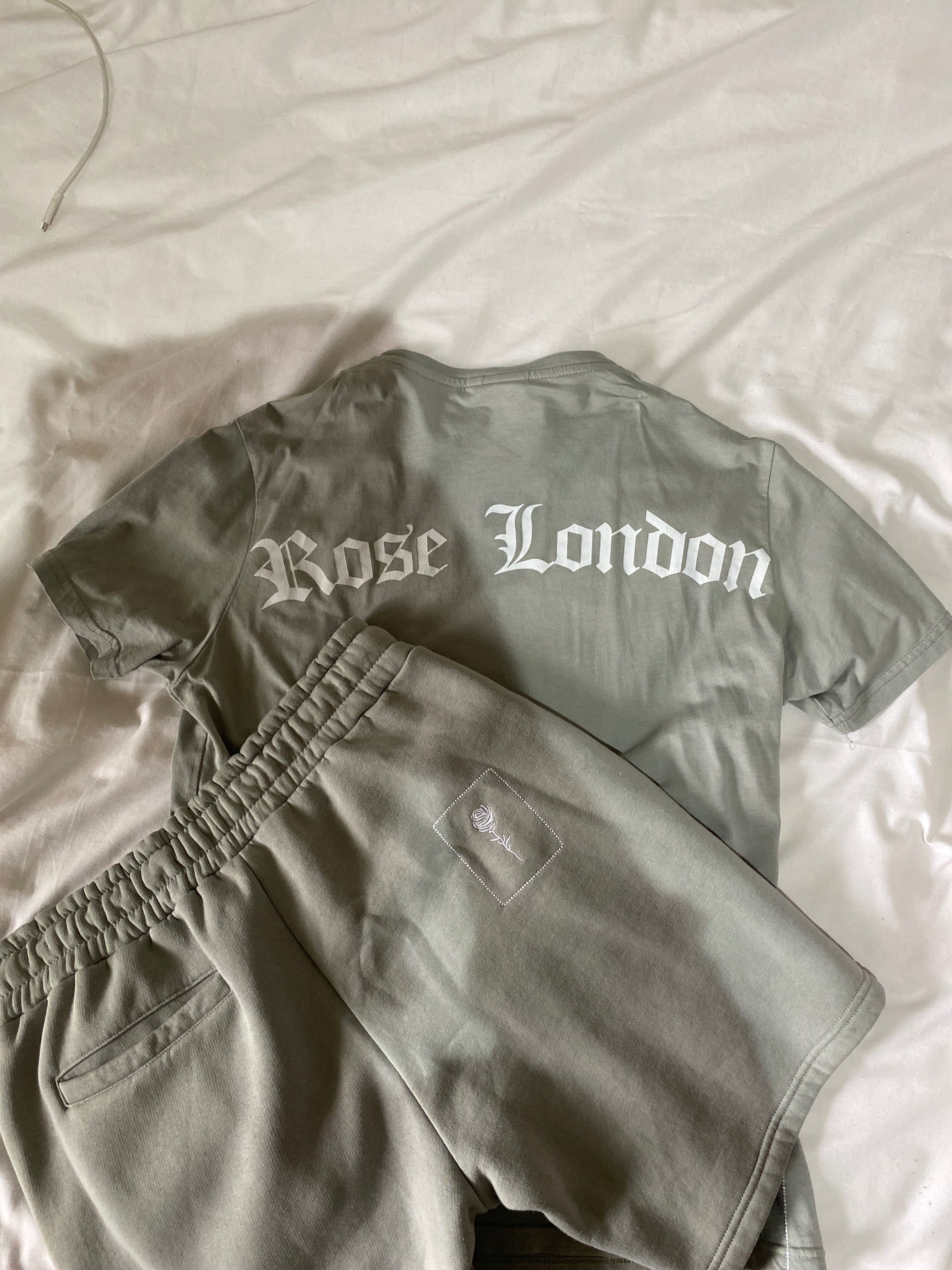 Rose London, къси панталони и тениска екип, s/m