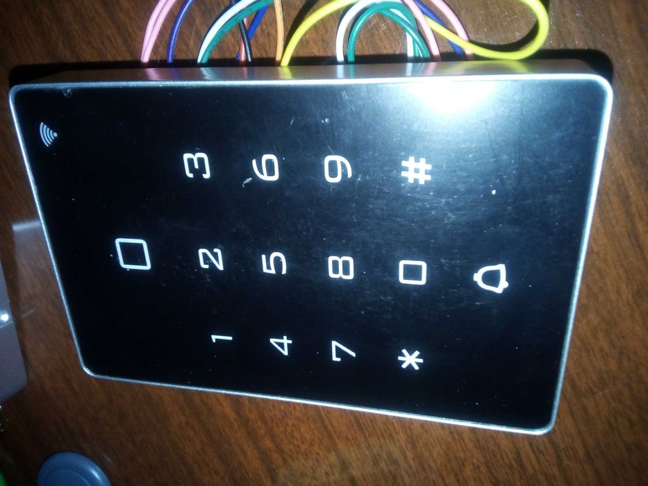 Automatizari Control Acces cu aplicatie pe telefon TUYA Manare, NFC