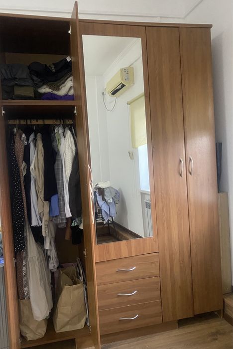 Шкаф для спальни, в прихожую