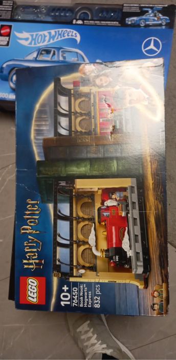 Legi harry potter book nook hogwards express