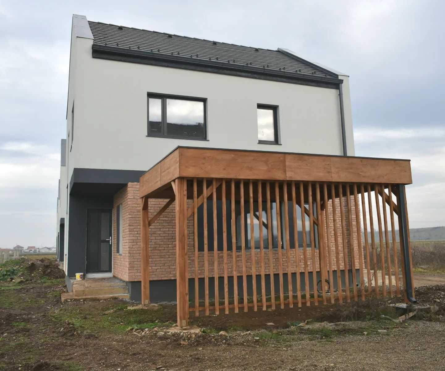 Arhitectură/Proiectare. Evaluări imobiliare