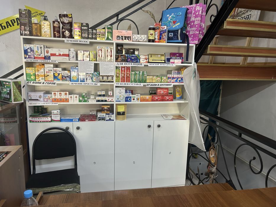 Шкаф для гостиной