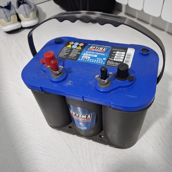 Vînd motor  barcă Minn kota Endura C2 30 LBS ,14,5 KG cu baterie