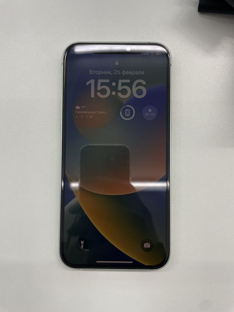 Срочно продам Iphone 12,Айфон 12