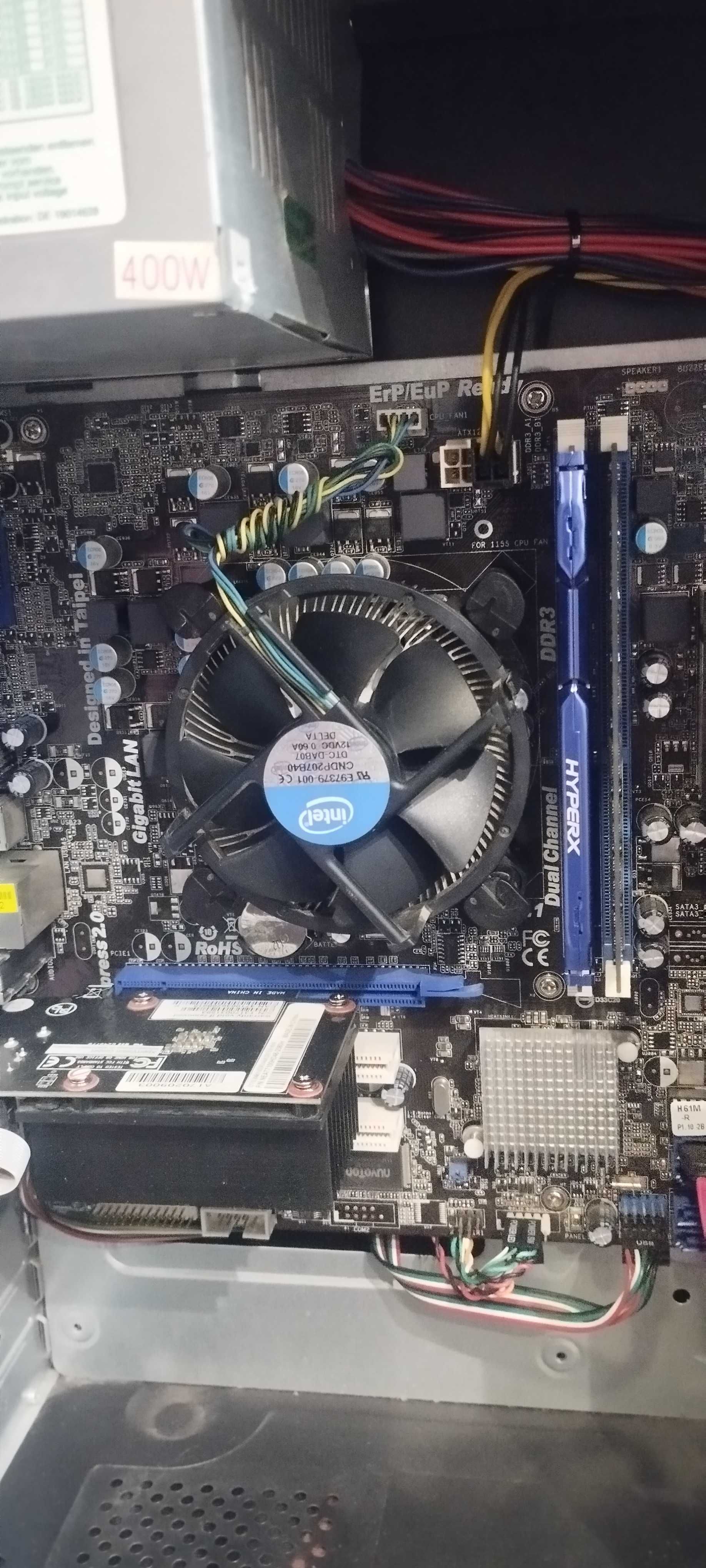 Компютър Asrock H61M ,Intel I5 3570 ,16GB , AMD Radeon R7 240 4GB