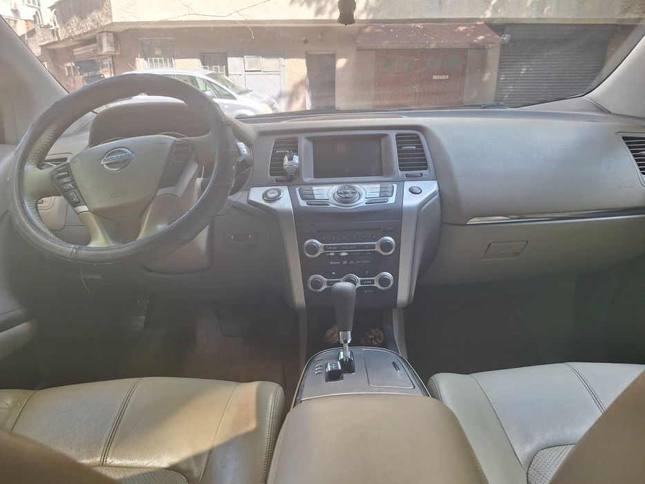 Джип Nissan Murano