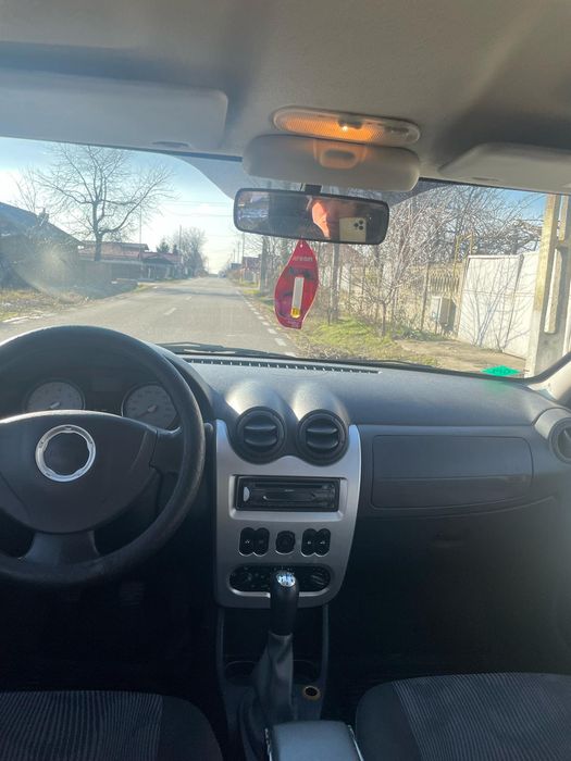 Vând Dacia Logan 1.4+gpl
