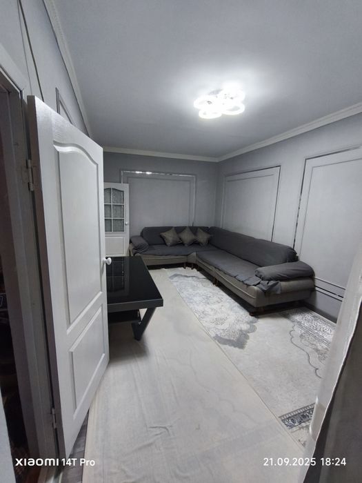 Срочно!!!  Продаётся 3/4/4 квартира   того на Яшнабадском ра