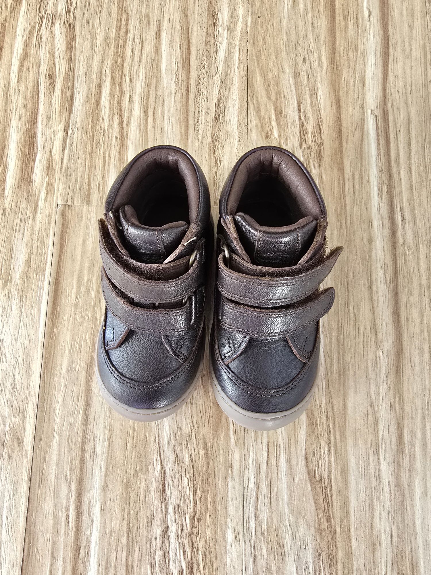 Ghete din piele copii